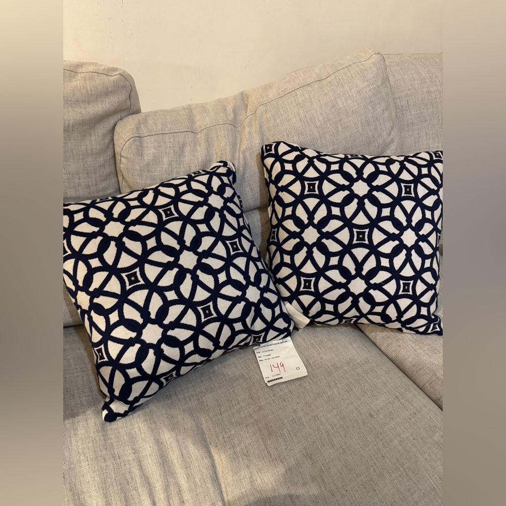 NEW Set of 2 SUNBRELLA Pillow INDOOR OR OUTDOOR LUXE INDIGO BLUE GEOMETRIC 15"